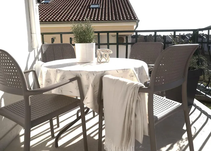 Dandelion Rovinj-free Bikes Apartment